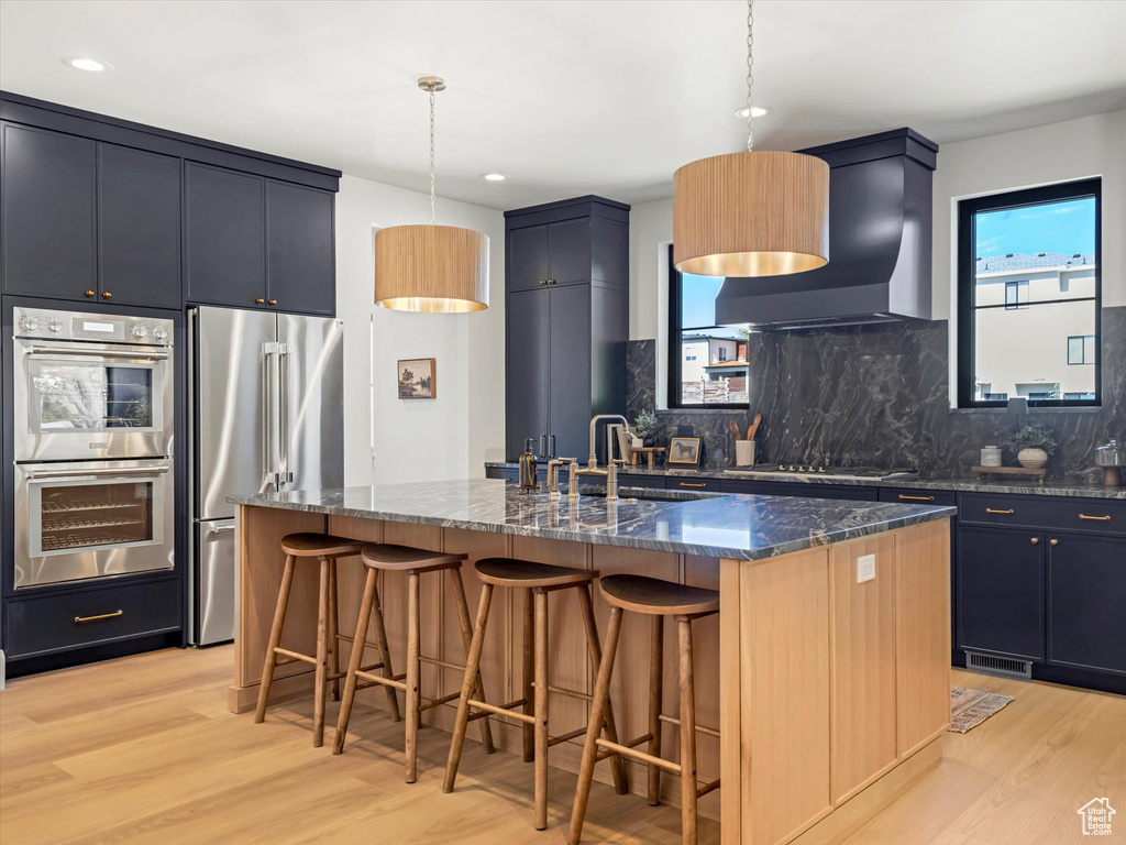 9623 S TANNENBAUM CV Sandy, UT 84092