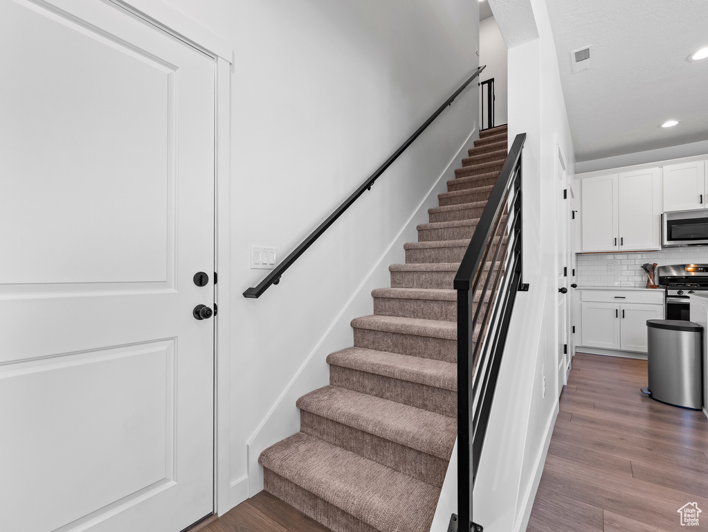 Photo 11 for MLS #2116373 at 6682 W Leander Dr