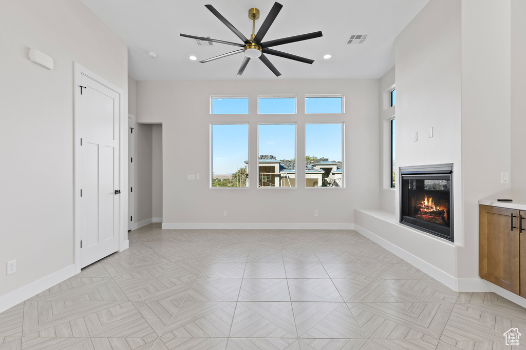 Photo 3 for MLS #2116376 at 402 N 200 East
