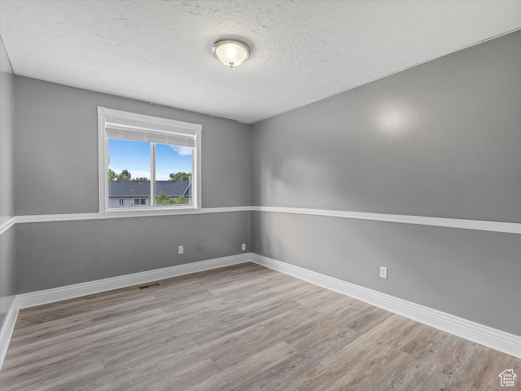 1310 S 125 E Kaysville, UT 84037