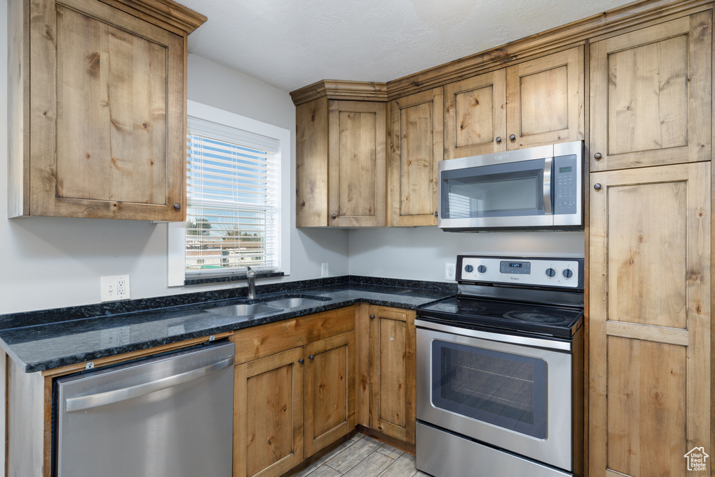 5140 S 2100 W Roy, UT 84067