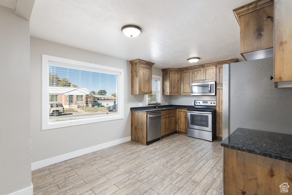 5140 S 2100 W Roy, UT 84067