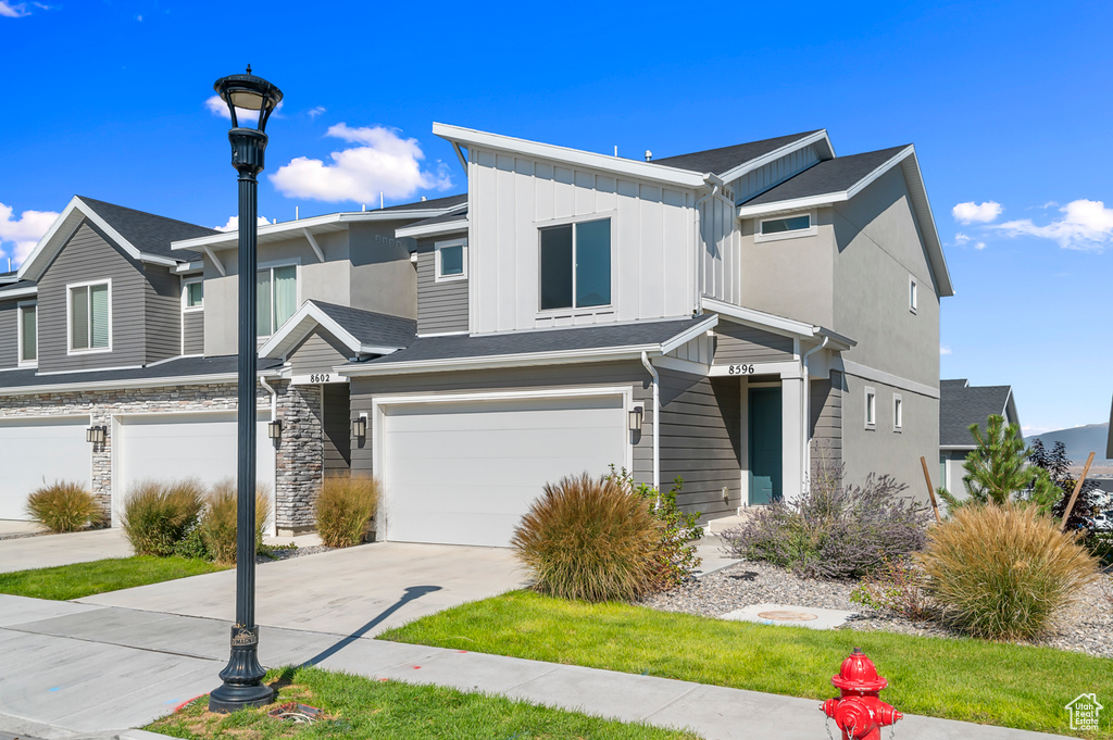 8596 W BOWIE DR Magna, UT 84044