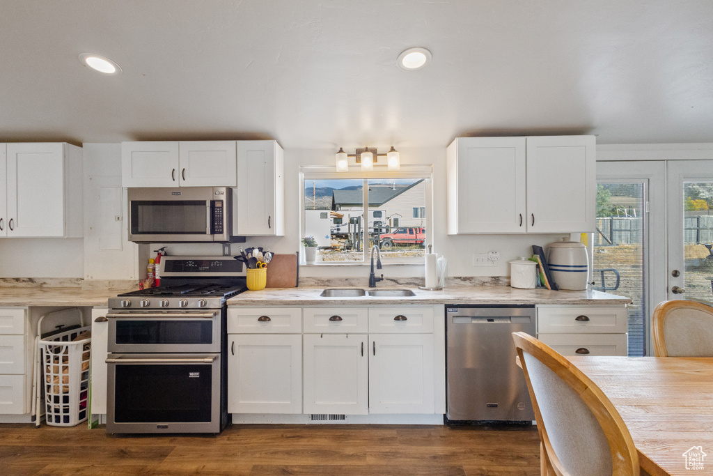 Photo 5 for MLS #2116401 at 84 N 100 West