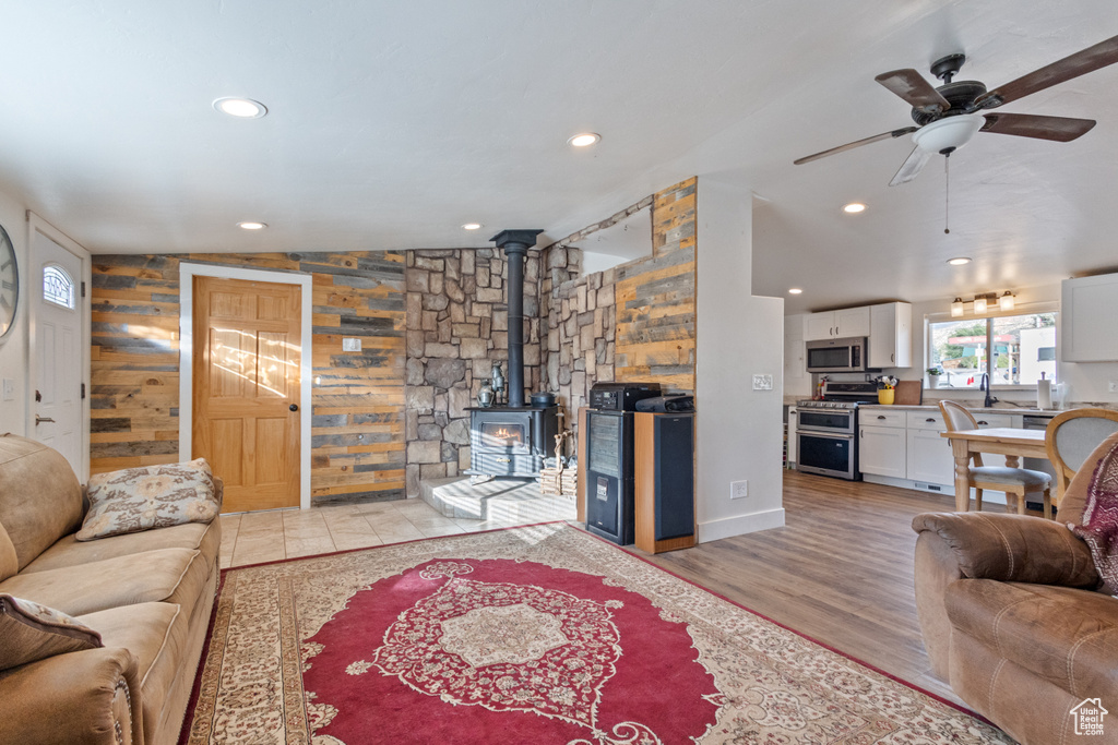 Photo 6 for MLS #2116401 at 84 N 100 West