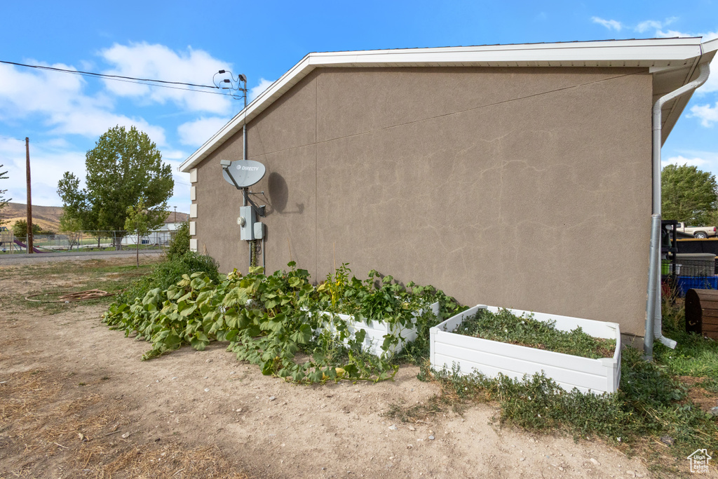 Photo 24 for MLS #2116401 at 84 N 100 West
