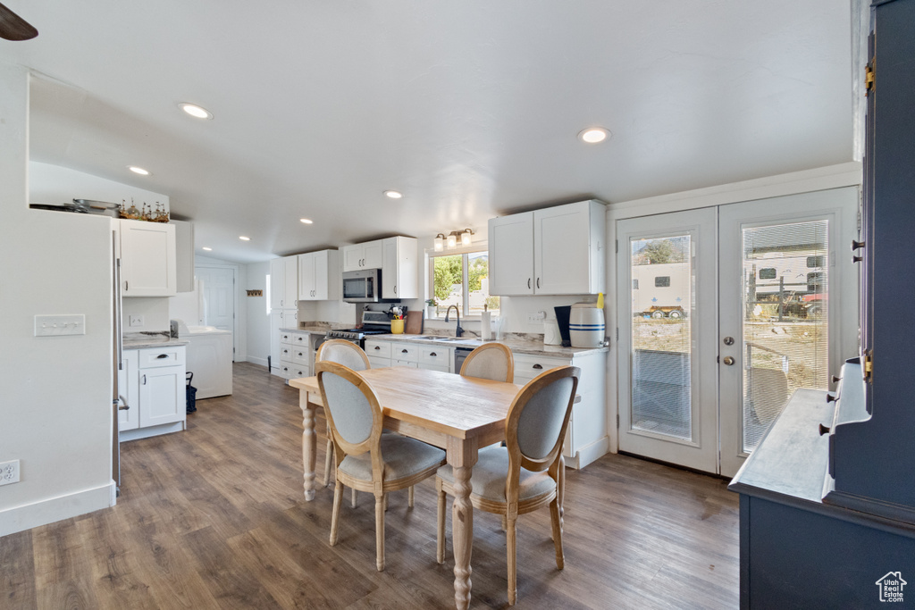Photo 3 for MLS #2116401 at 84 N 100 West