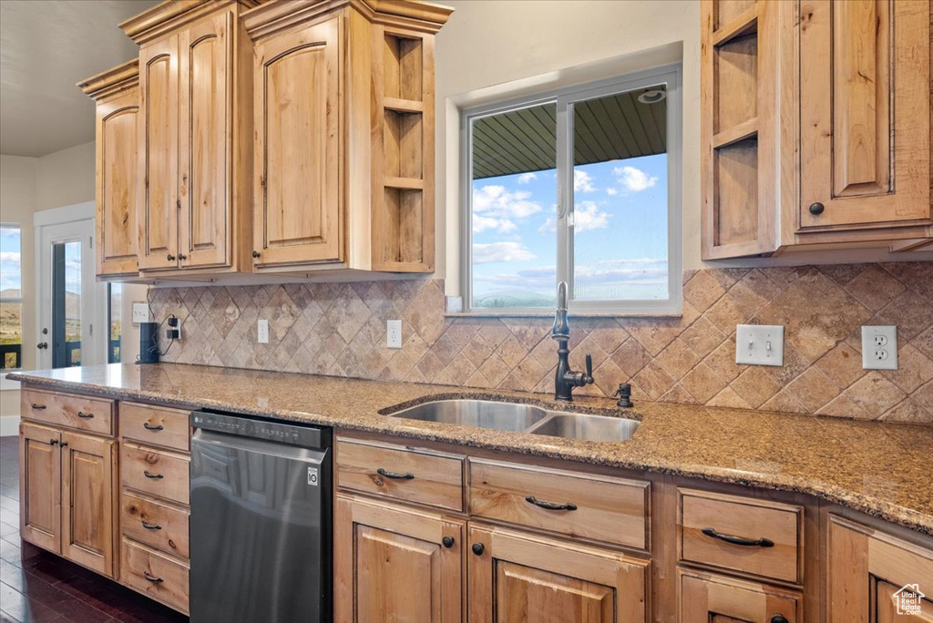 Photo 12 for MLS #2116404 at 51 E Magellan Ln