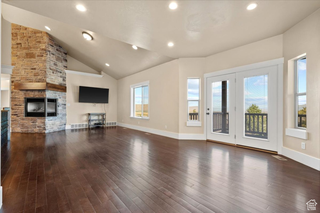 Photo 9 for MLS #2116404 at 51 E Magellan Ln