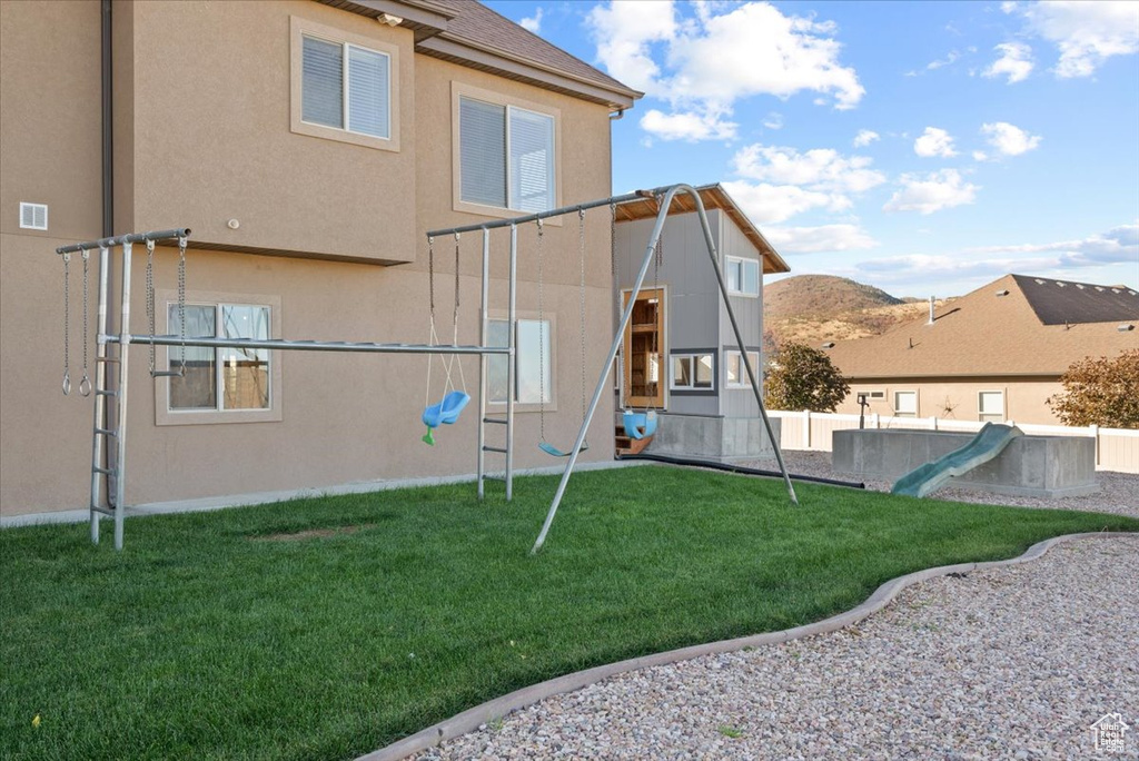 Photo 41 for MLS #2116404 at 51 E Magellan Ln