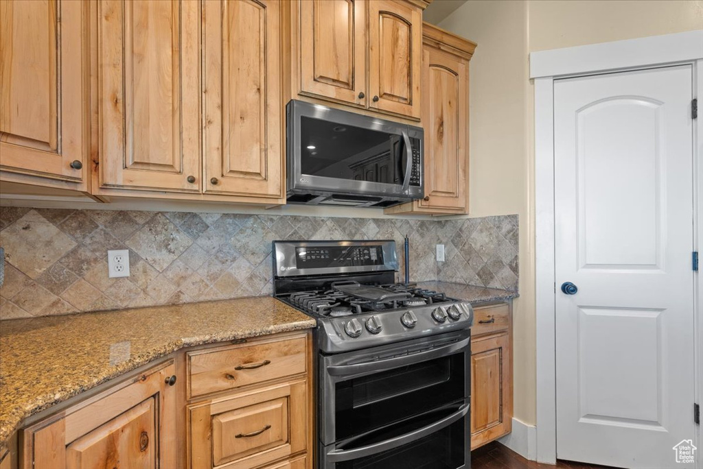 Photo 13 for MLS #2116404 at 51 E Magellan Ln