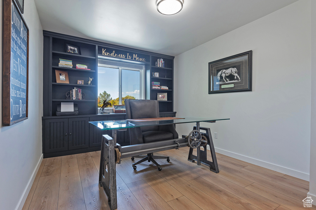 Photo 32 for MLS #2116407 at 8755 S Kings Hill Dr