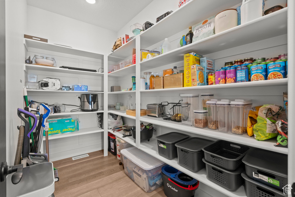 Photo 16 for MLS #2116408 at 276 N Pinnacle Ave