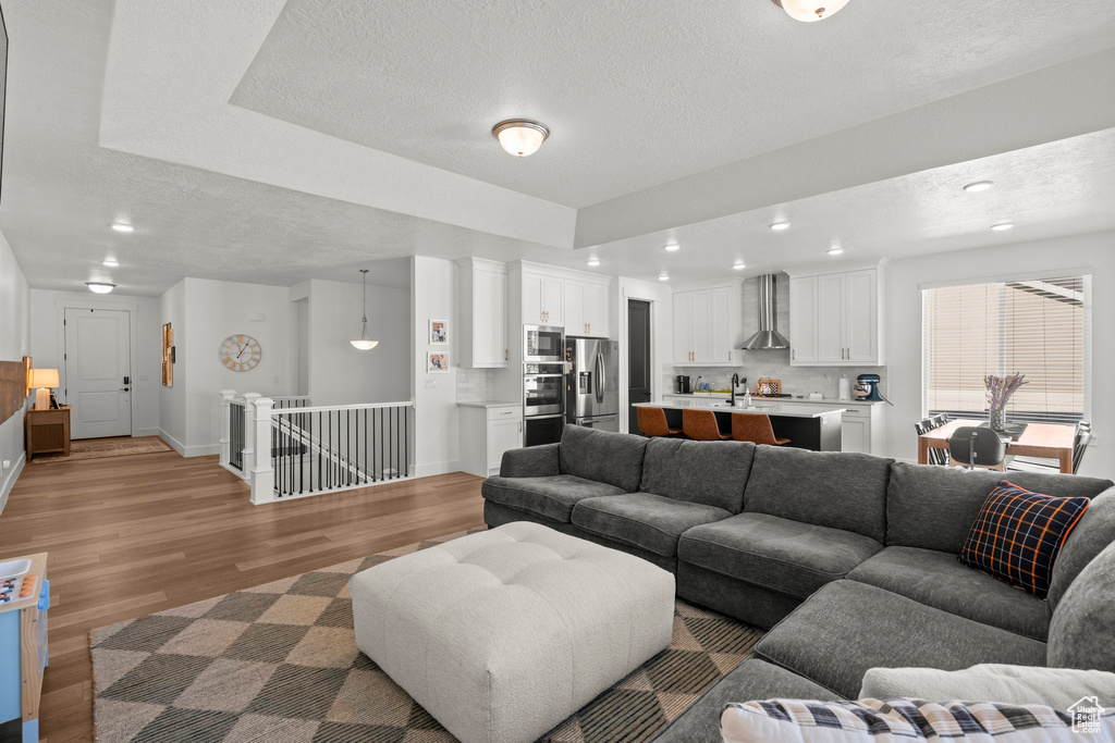 Photo 8 for MLS #2116408 at 276 N Pinnacle Ave