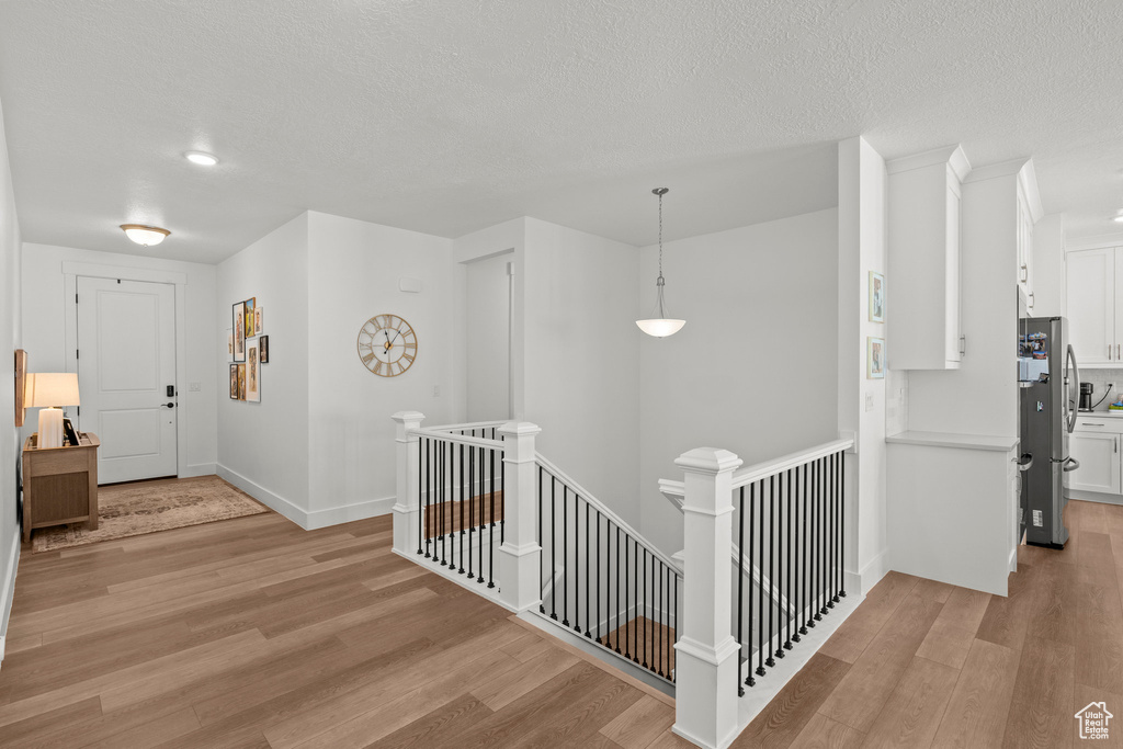 Photo 6 for MLS #2116408 at 276 N Pinnacle Ave