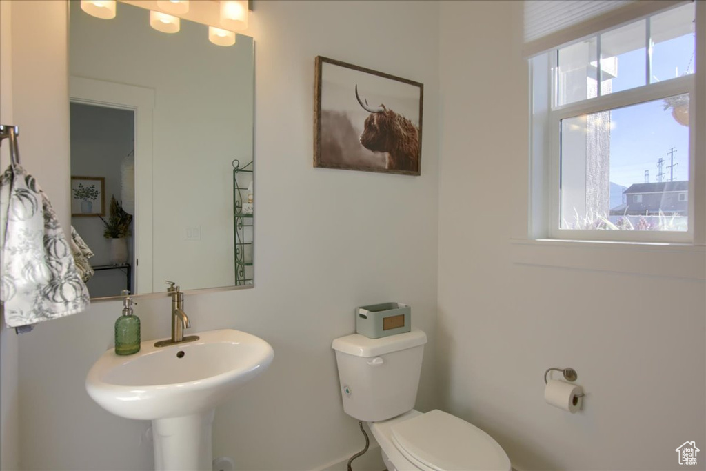 3215 N SADDLEBROOK LN #319 Plain City, UT 84404