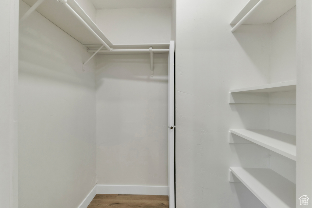 Photo 11 for MLS #2116413 at 612 W 200 North