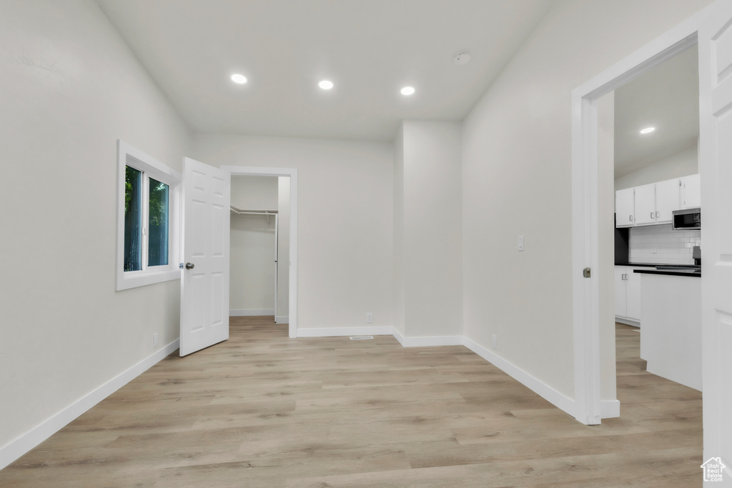 Photo 10 for MLS #2116413 at 612 W 200 North