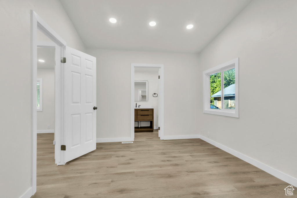 Photo 9 for MLS #2116413 at 612 W 200 North