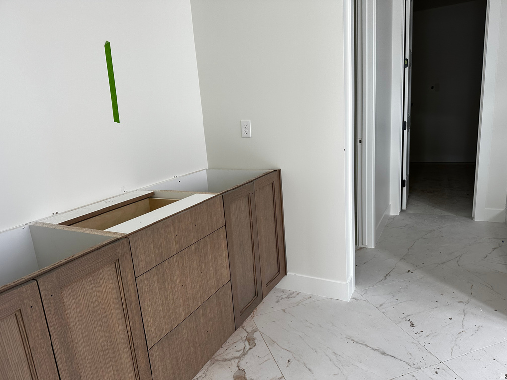 793 W SARA DR Saratoga Springs, UT 84045