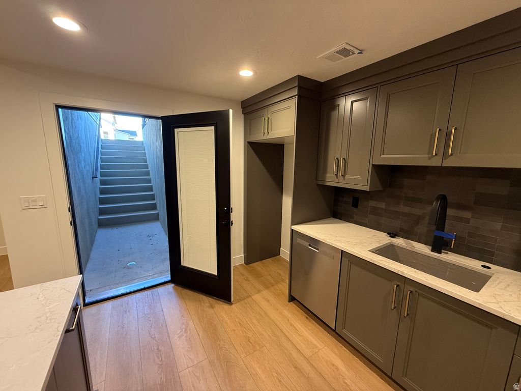 316 N AMBER LN Layton, UT 84041