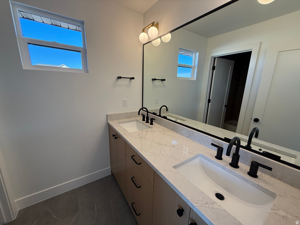 316 N AMBER LN Layton, UT 84041