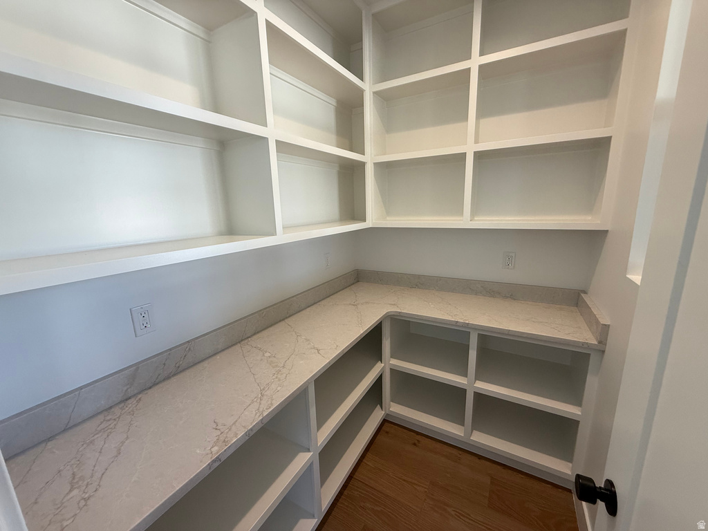 316 N AMBER LN Layton, UT 84041