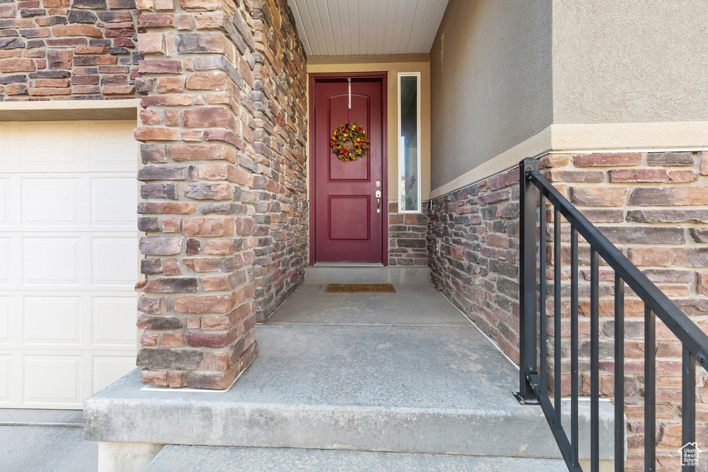 460 S SUNSET RIDGE DR North Salt Lake, UT 84054