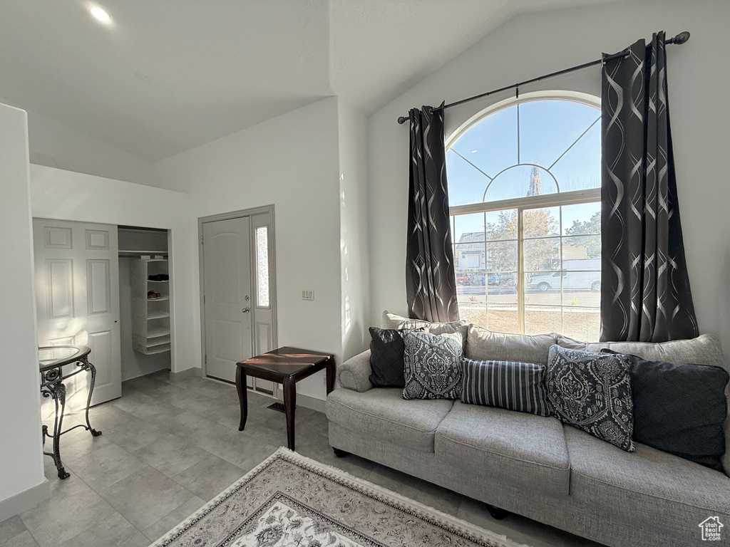 Photo 3 for MLS #2116428 at 4904 W Wild Acres Dr
