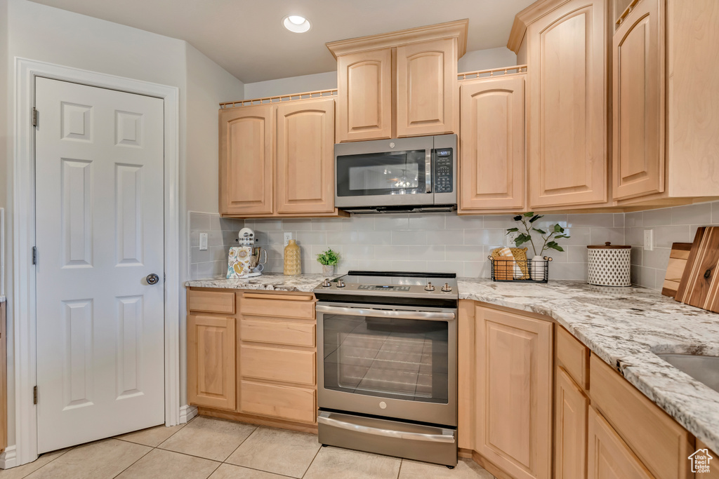 Photo 15 for MLS #2116429 at 47 N 1750 West
