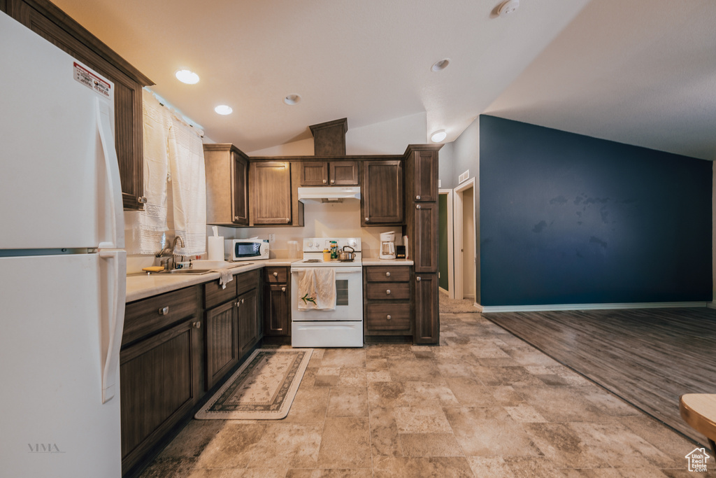 Photo 11 for MLS #2116435 at 1459 S Stewart Dr