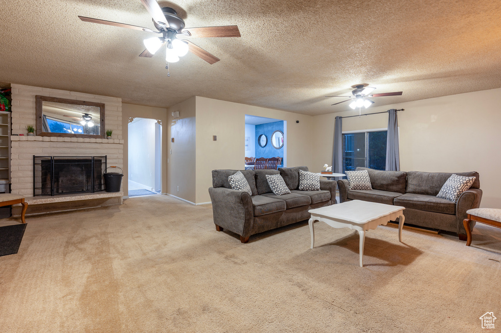 Photo 16 for MLS #2116438 at 983 E Antelope Dr