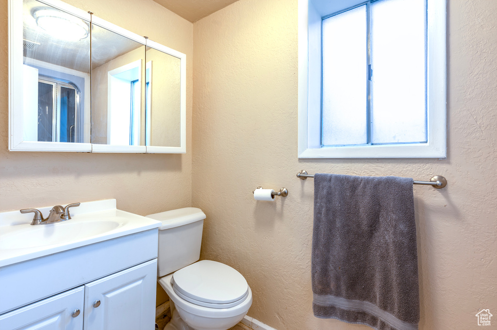 Photo 29 for MLS #2116438 at 983 E Antelope Dr