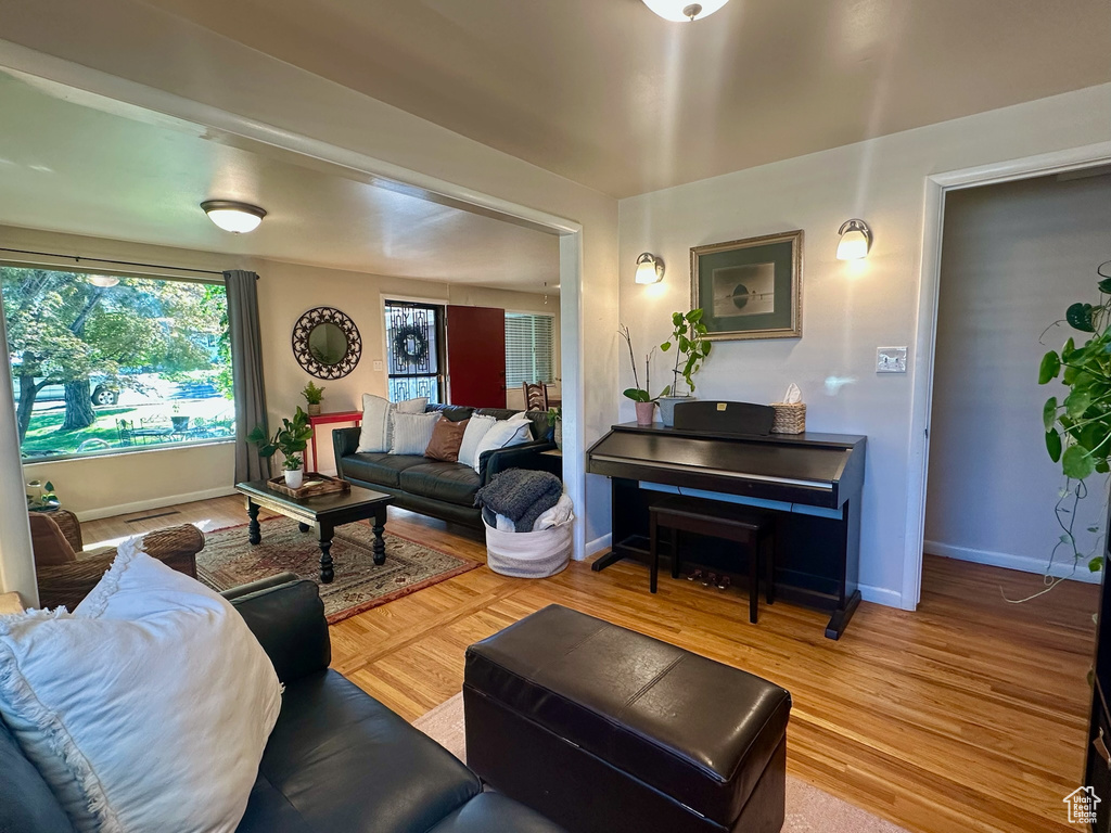 4065 ECCLES AVE Ogden, UT 84403
