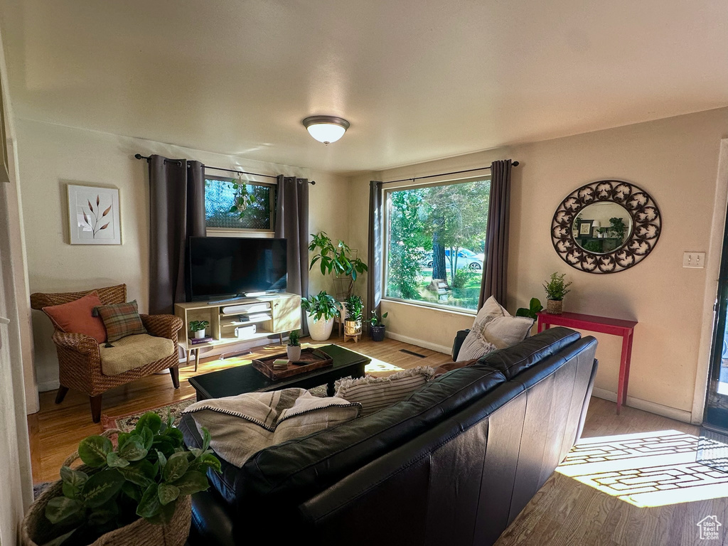 4065 ECCLES AVE Ogden, UT 84403