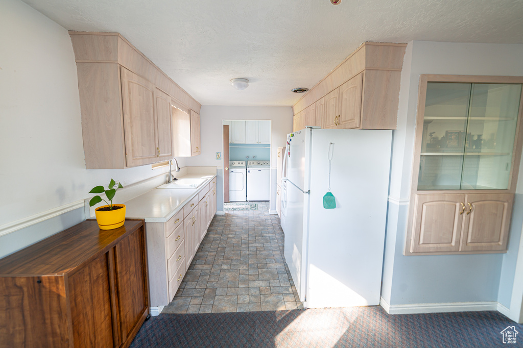 374 ORCHARD AVE American Fork, UT 84003