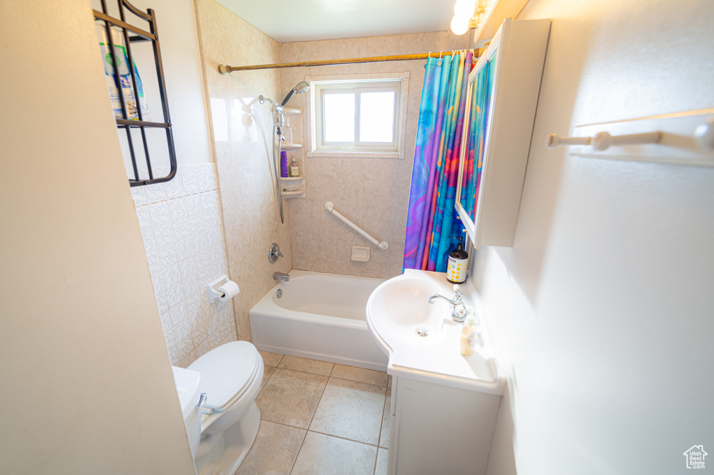 374 ORCHARD AVE American Fork, UT 84003