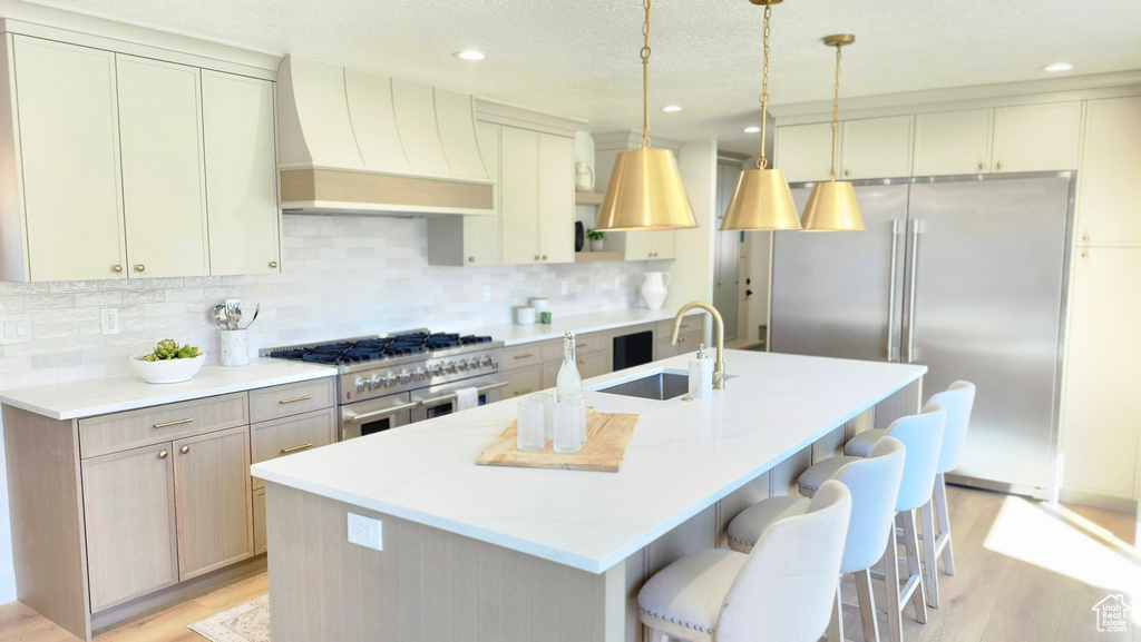 2548 E COBBLESTONE WAY Sandy, UT 84093