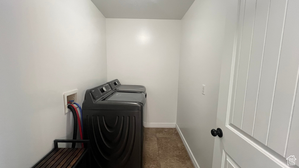 Photo 14 for MLS #2116452 at 1161 W Lancelot Ln