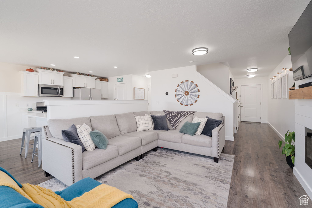 Photo 12 for MLS #2116455 at 458 S Day Dream Ln