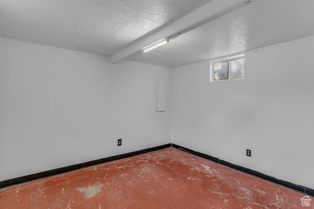 Photo 21 for MLS #2116465 at 2944 S Spencer Ave