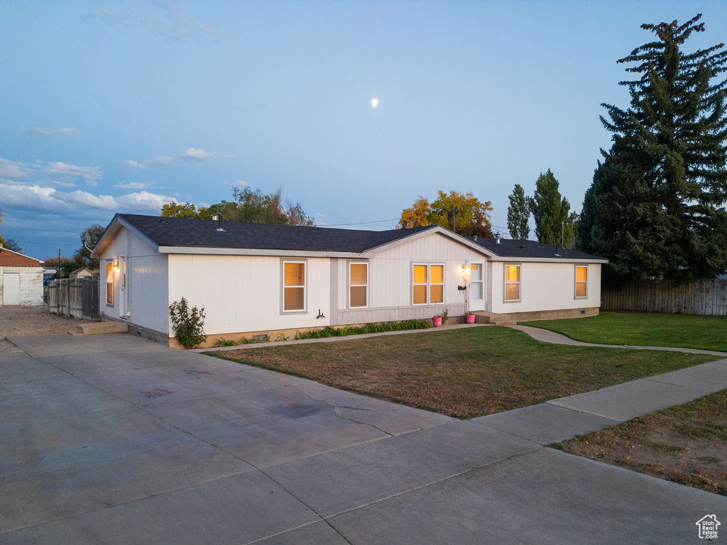 Photo 42 for MLS #2116468 at 165 S 200 West