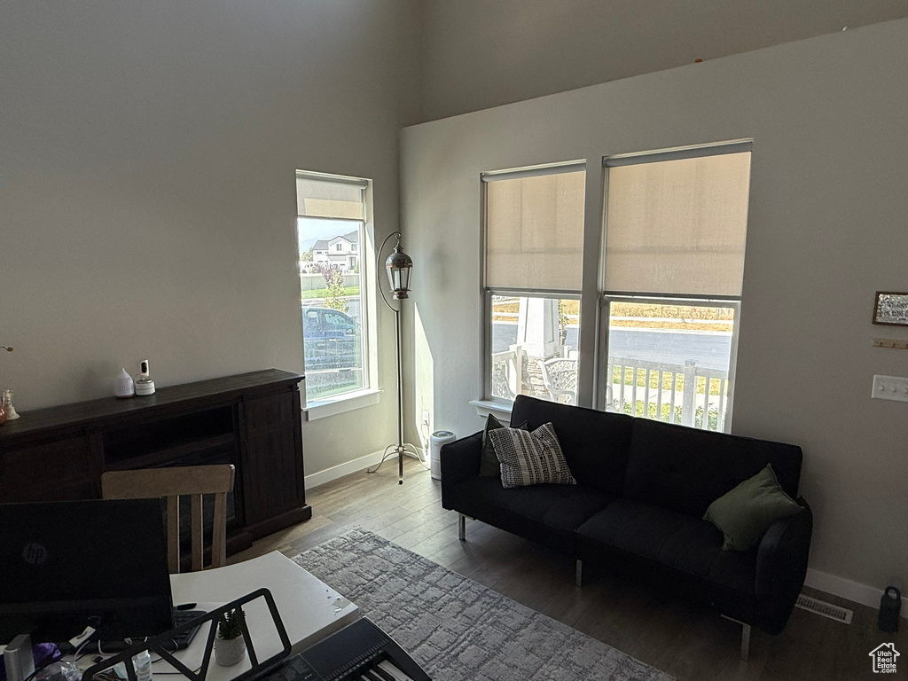Photo 17 for MLS #2116471 at 1754 E 1560 North