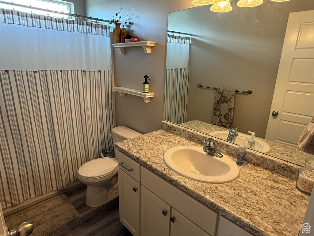 Photo 19 for MLS #2116471 at 1754 E 1560 North