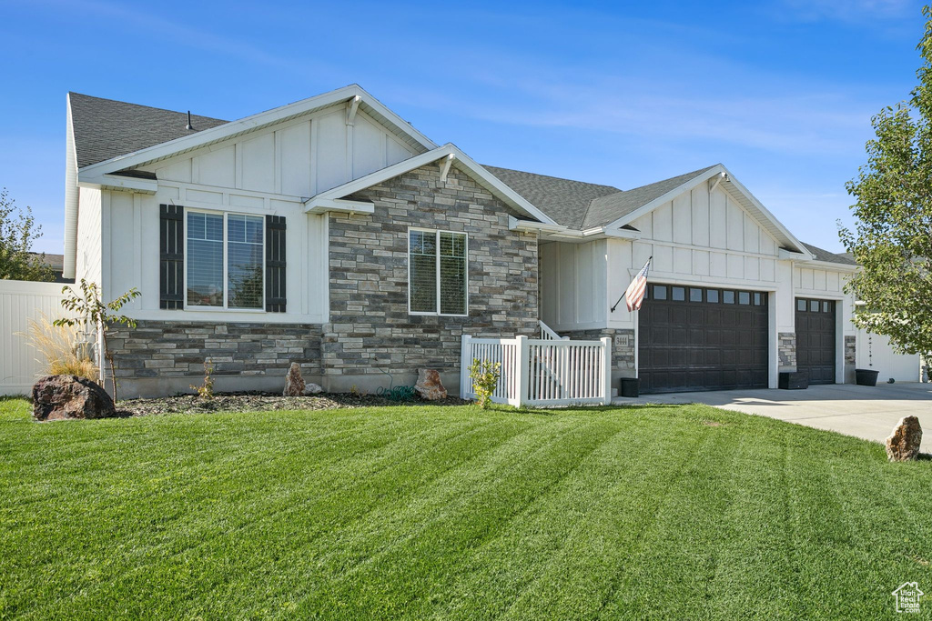 Photo 3 for MLS #2116472 at 3444 S Hunter Spring Dr