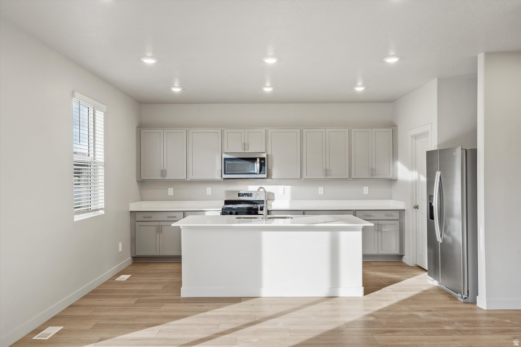 931 N 160 E #11 Santaquin, UT 84655