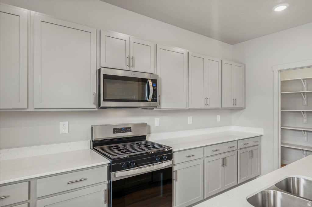 931 N 160 E #11 Santaquin, UT 84655