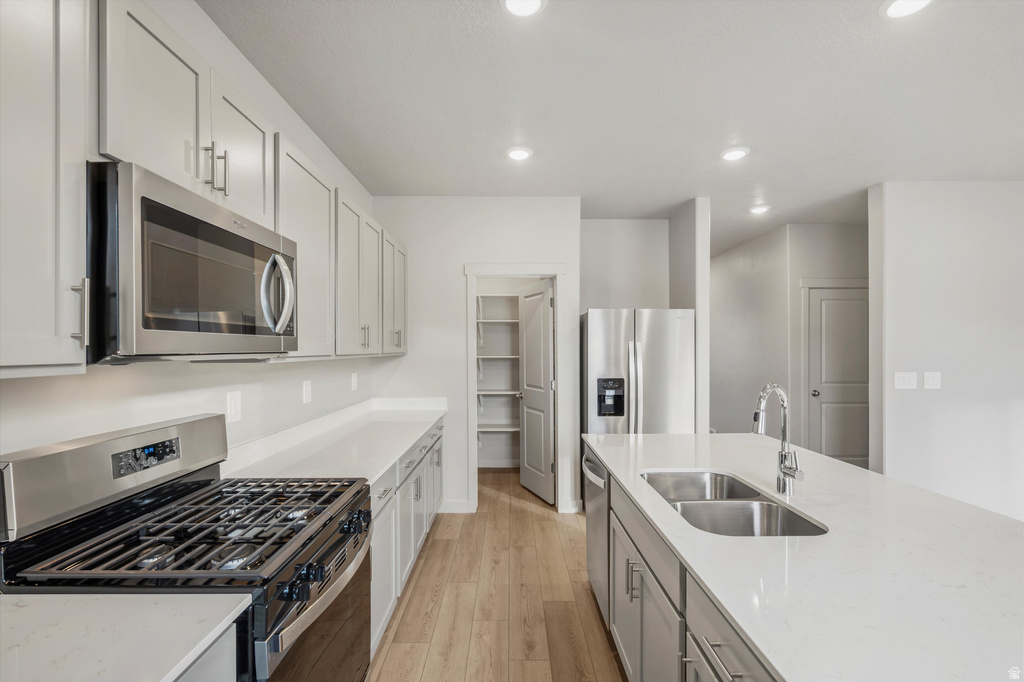 931 N 160 E #11 Santaquin, UT 84655