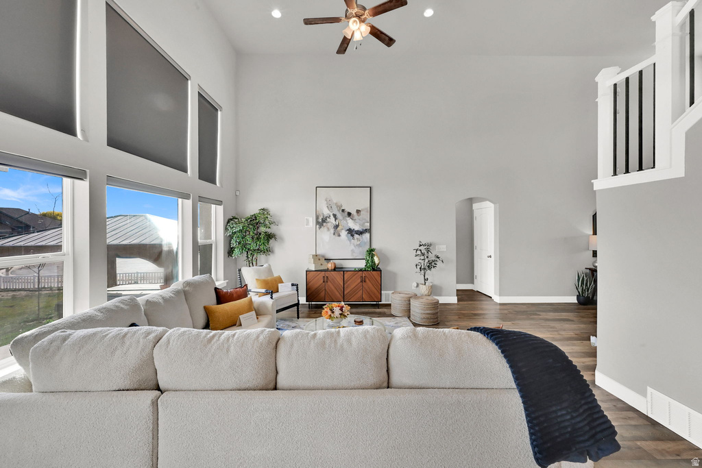 9602 N BLUE SKY DR Eagle Mountain, UT 84005