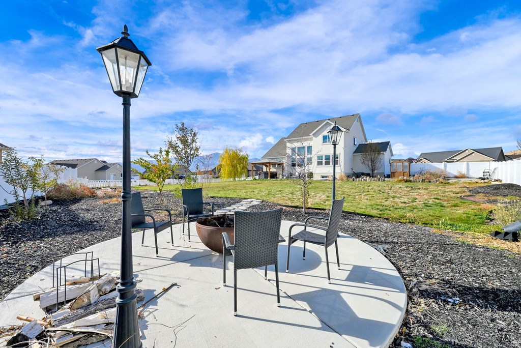 9602 N BLUE SKY DR Eagle Mountain, UT 84005